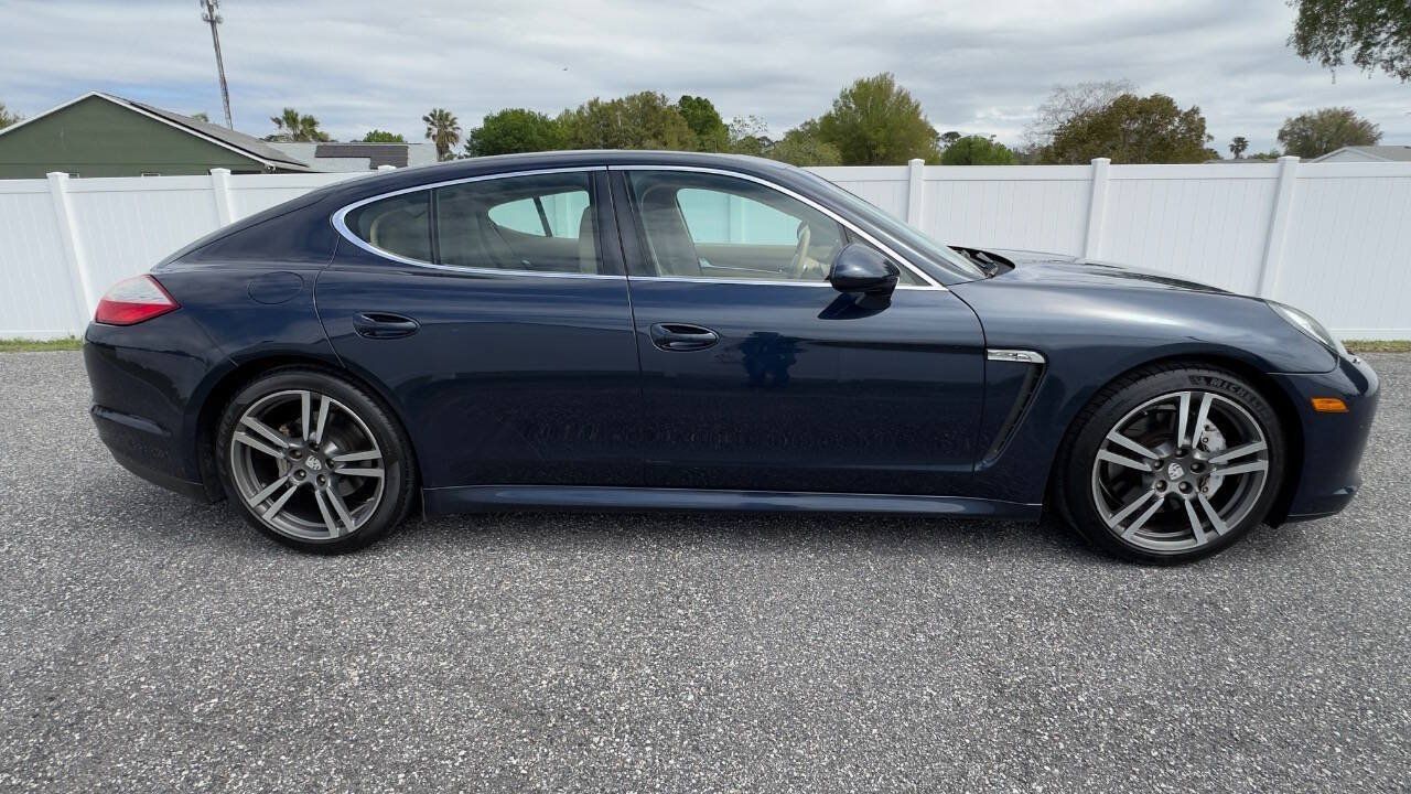 Used 2011 Porsche Panamera 4S AWD/4WD image 4