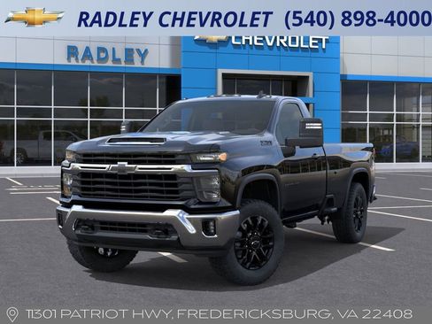 New 2026 Chevrolet Silverado 2500 LT image 6