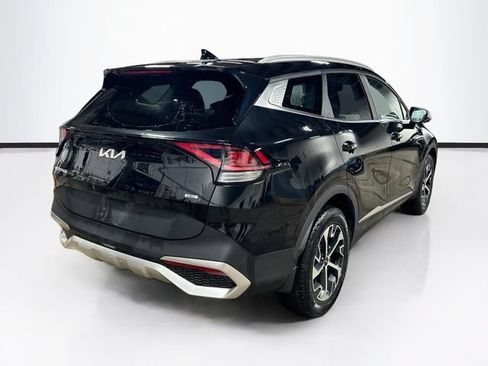 Used 2023 Kia Sportage EX AWD/4WD image 7