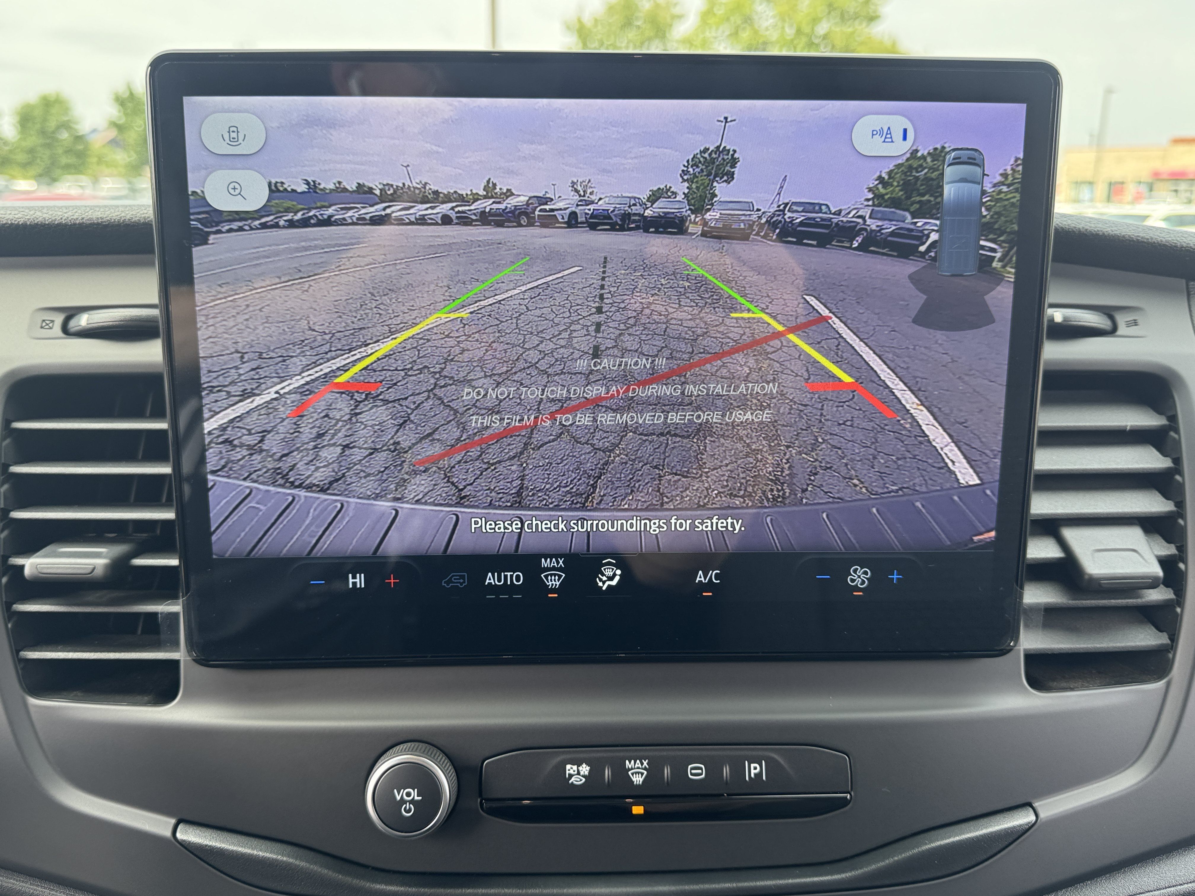 Used 2024 Ford E-Transit Low Roof RWD image 13