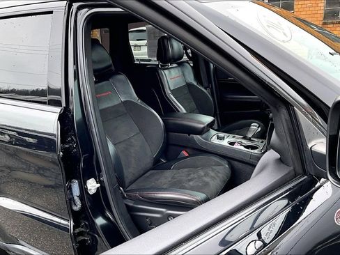 Used 2021 Jeep Grand Cherokee Trailhawk image 7