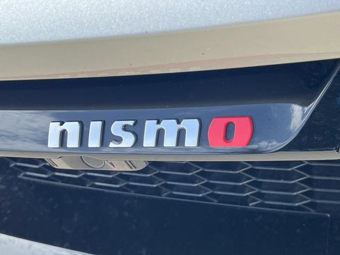Used 2025 Nissan Z NISMO w/ Floor Mat Package RWD image 5