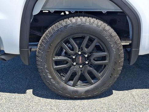 New 2026 GMC Sierra 1500 Elevation AWD/4WD image 5