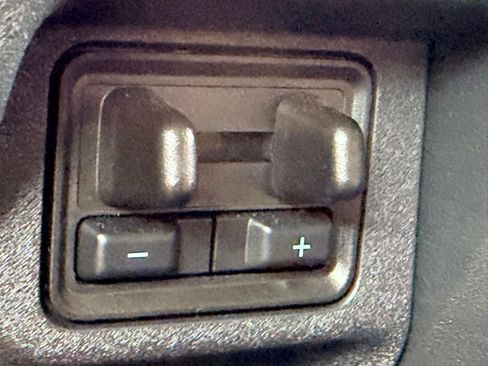 Certified 2025 Ford Expedition Max Active RWD image 31