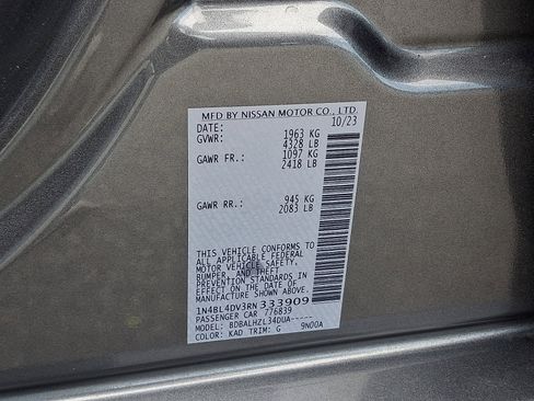 Used 2024 Nissan Altima 2.5 SV image 27