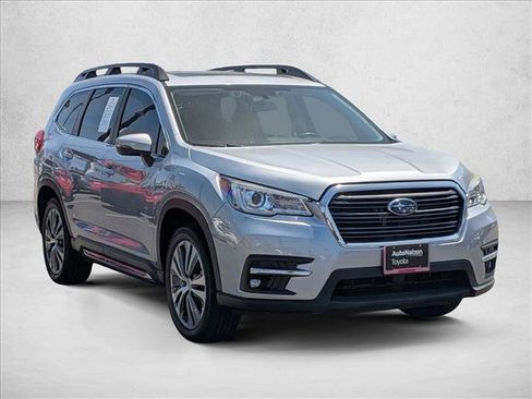 Used 2022 Subaru Ascent Limited w/ Technology Package AWD/4WD image 3