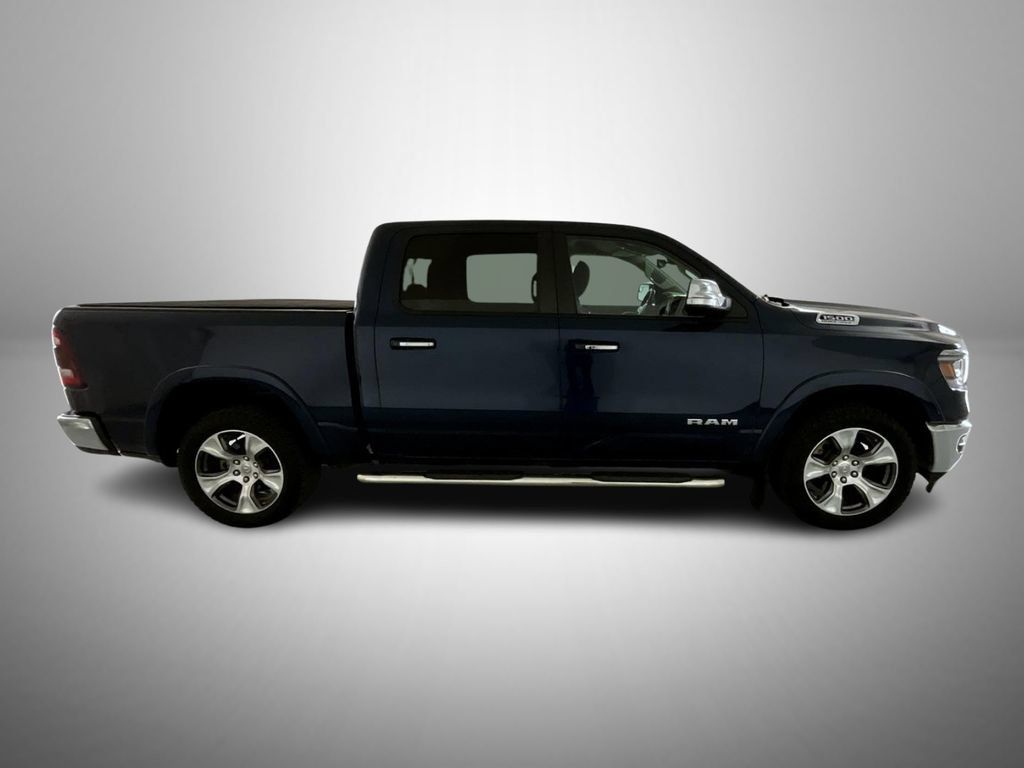 Used 2022 RAM 1500 Laramie AWD/4WD image 4