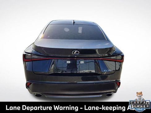 Used 2024 Lexus IS 300 w/ Comfort Package RWD image 8
