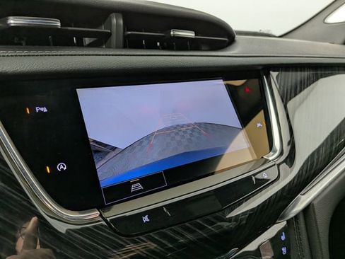Certified 2023 Cadillac XT6 Premium Luxury AWD/4WD image 5