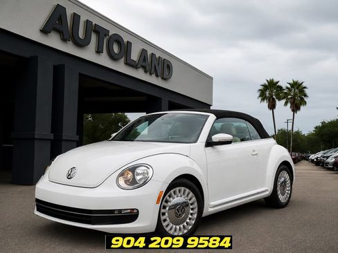 Used 2014 Volkswagen Beetle 2.5 FWD image 1