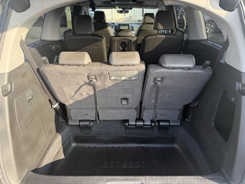 Used 2019 Honda Odyssey Elite image 29