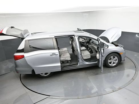 Used 2018 Honda Odyssey EX-L image 45