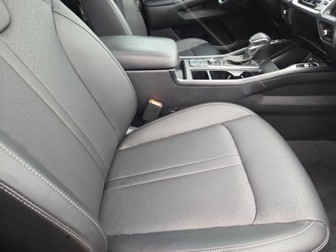 Used 2023 Kia Sorento S w/ Panoramic Sunroof Package image 21