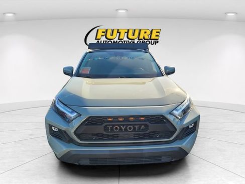 Used 2022 Toyota RAV4 Adventure AWD/4WD image 2