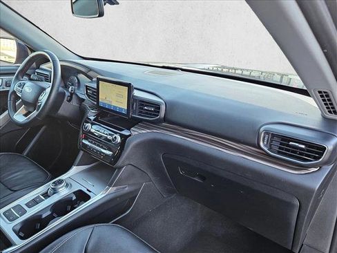 Used 2023 Ford Explorer Limited w/ Equipment Group 301A image 23