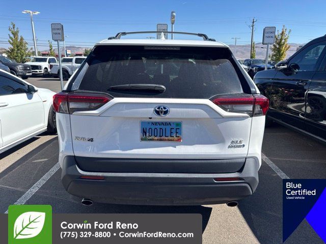 Used 2021 Toyota RAV4 XLE w/ Convenience Package AWD/4WD image 6