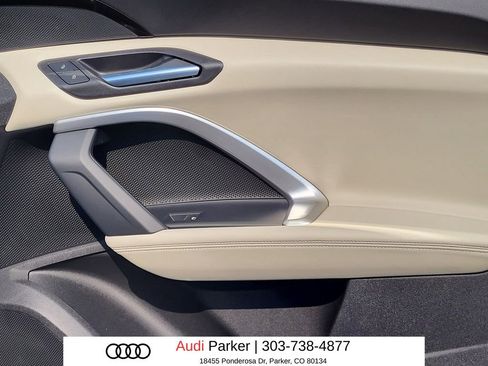 Used 2025 Audi Q5 Premium w/ Convenience Package AWD/4WD image 13