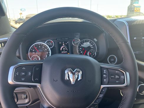 New 2026 RAM 1500 Big Horn AWD/4WD image 18