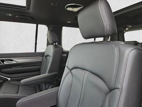 New 2026 Jeep Grand Wagoneer 2WD image 16