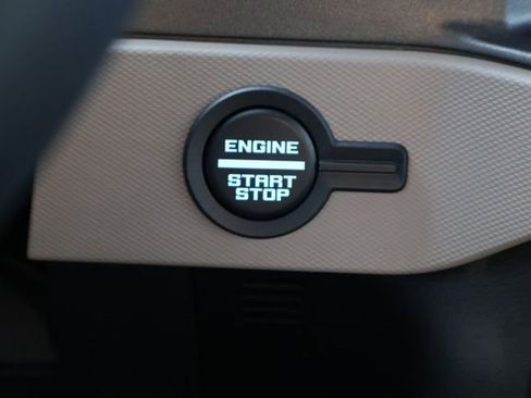 Used 2024 Ford Bronco Big Bend image 9