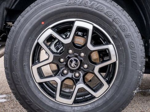 New 2025 Ford Bronco Outer Banks image 10