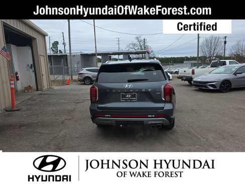 Used 2025 Hyundai Palisade Limited image 14