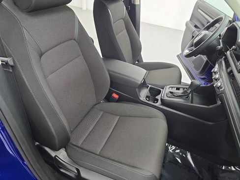 Used 2023 Honda CR-V LX image 10