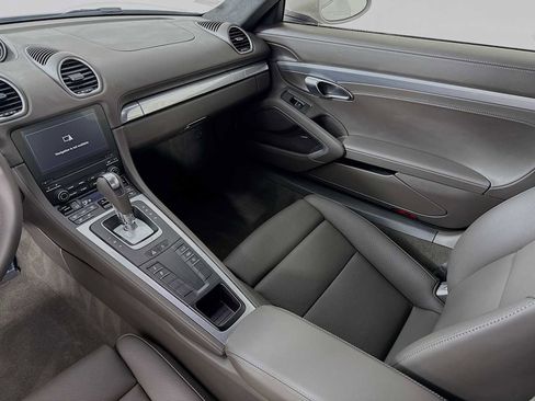 Used 2024 Porsche 718 Cayman GT4 image 23