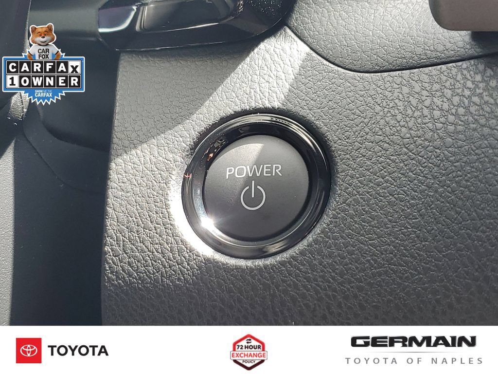Used 2026 Toyota Camry SE FWD image 33