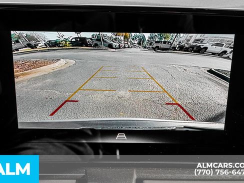 Used 2025 Chevrolet TrailBlazer LT image 39