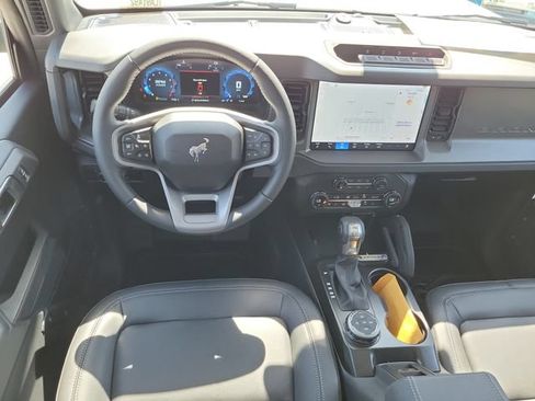 Used 2026 Ford Bronco Badlands AWD/4WD image 15