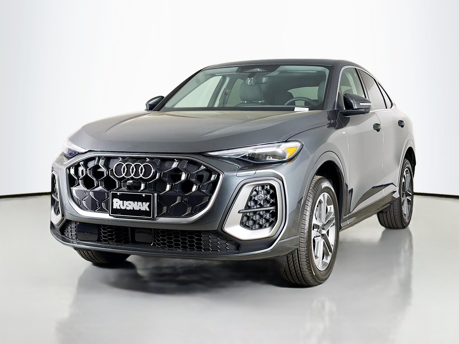 New 2026 Audi Q5 Premium Plus AWD/4WD image 3