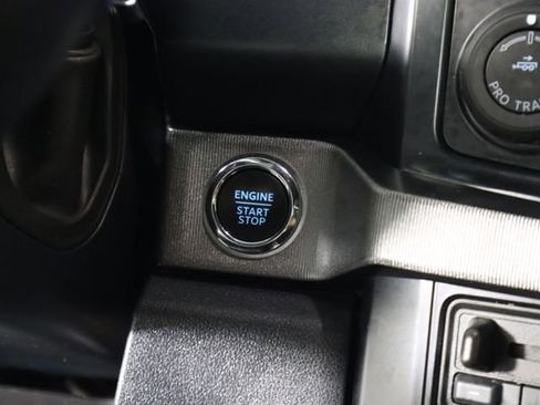 Used 2024 Ford F250 Platinum w/ FX4 Off-Road Package AWD/4WD image 53