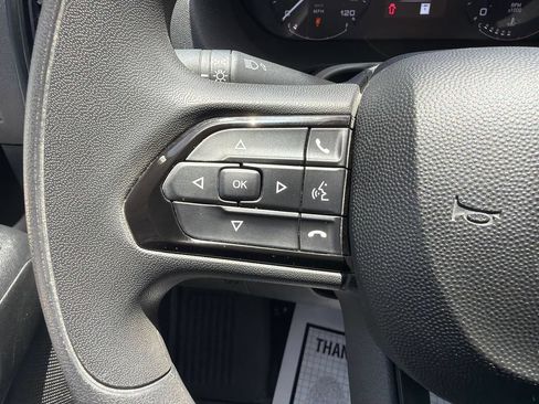 Used 2025 RAM ProMaster 2500 FWD image 8