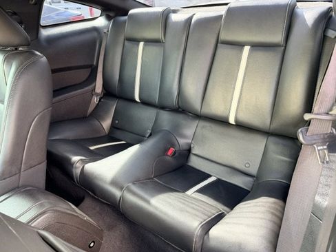 Used 2010 Ford Mustang GT RWD image 12