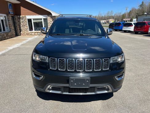Used 2020 Jeep Grand Cherokee Limited w/ Trailer Tow Group IV AWD/4WD image 2