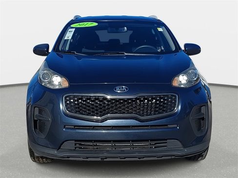 Used 2017 Kia Sportage LX w/ LX Popular Package image 2