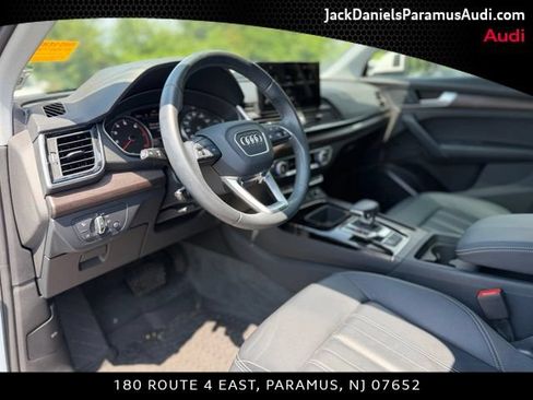 Certified 2023 Audi Q5 Premium w/ Convenience Package AWD/4WD image 8