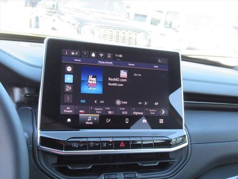 New 2026 Jeep Compass Latitude AWD/4WD image 21