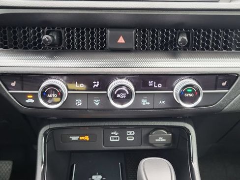 Used 2025 Honda CR-V Sport-L image 18