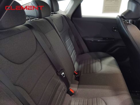 Used 2025 Kia K4 EX image 44