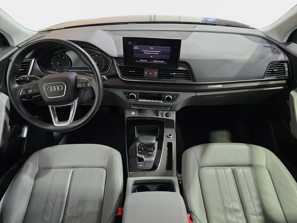 Used 2023 Audi Q5 2.0T Premium w/ Convenience Package AWD/4WD image 10