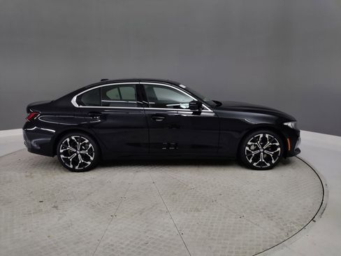 Used 2025 BMW 330i Sedan w/ Convenience Package image 6