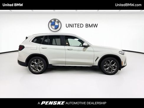 Used 2024 BMW X3 sDrive30i w/ Convenience Package RWD image 4