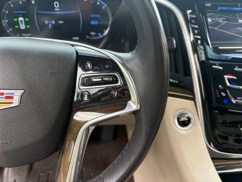 Used 2020 Cadillac Escalade ESV Premium Luxury AWD/4WD image 34