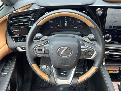 Certified 2025 Lexus RX 350 Premium Plus w/ Accessory Package (Z1) FWD image 24