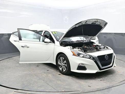 Used 2021 Nissan Altima 2.5 S image 32