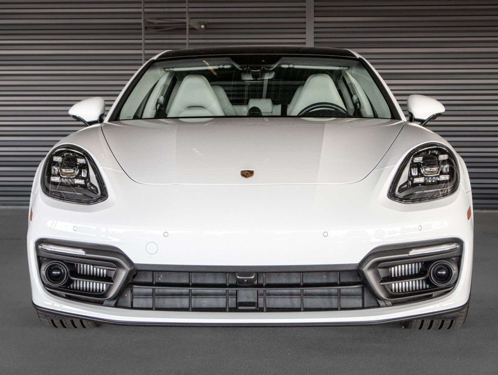 Certified 2023 Porsche Panamera 4 w/ Premium Package AWD/4WD image 8