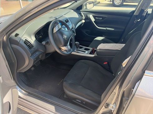 Used 2015 Nissan Altima 2.5 S w/ Power Driver Seat Package image 9