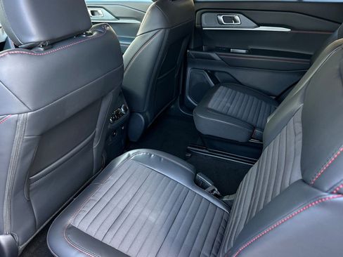 New 2026 Ford Explorer ST-Line w/ ST-Line Street Pack RWD image 11